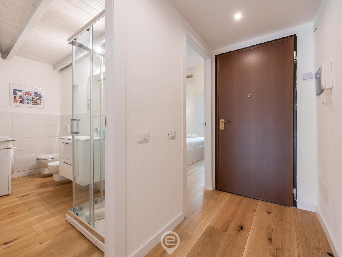 Luisa Apartment Кальяри Экстерьер фото