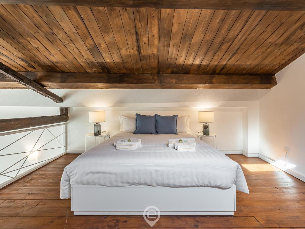 Luisa Apartment Кальяри Экстерьер фото